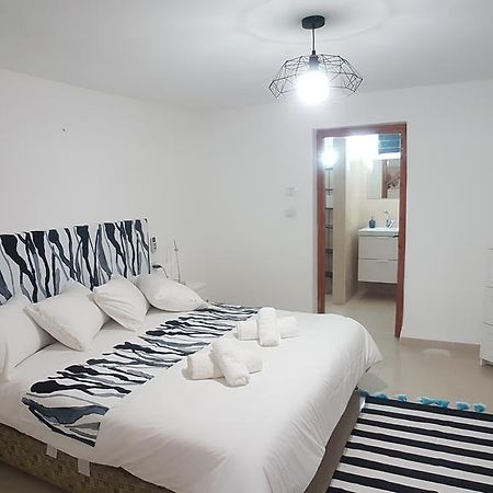 Hili Apartments Tiberias Exteriör bild